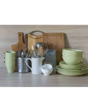 Crockery/Dinnerware & Kitchen Utensils